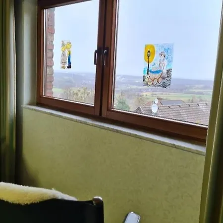Eifel Doppel-ferienhaus نيدغن